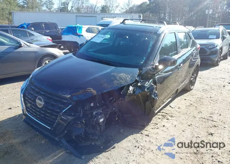 2023 Nissan Kicks Sv Xtronic Cvt z USA, uszkodzony, nr VIN 3N1CP5CV2PL518107